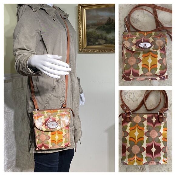 Fossil Key Per Floral Coated Canvas & Leather Cross Body Bag - Picture 1 of 15